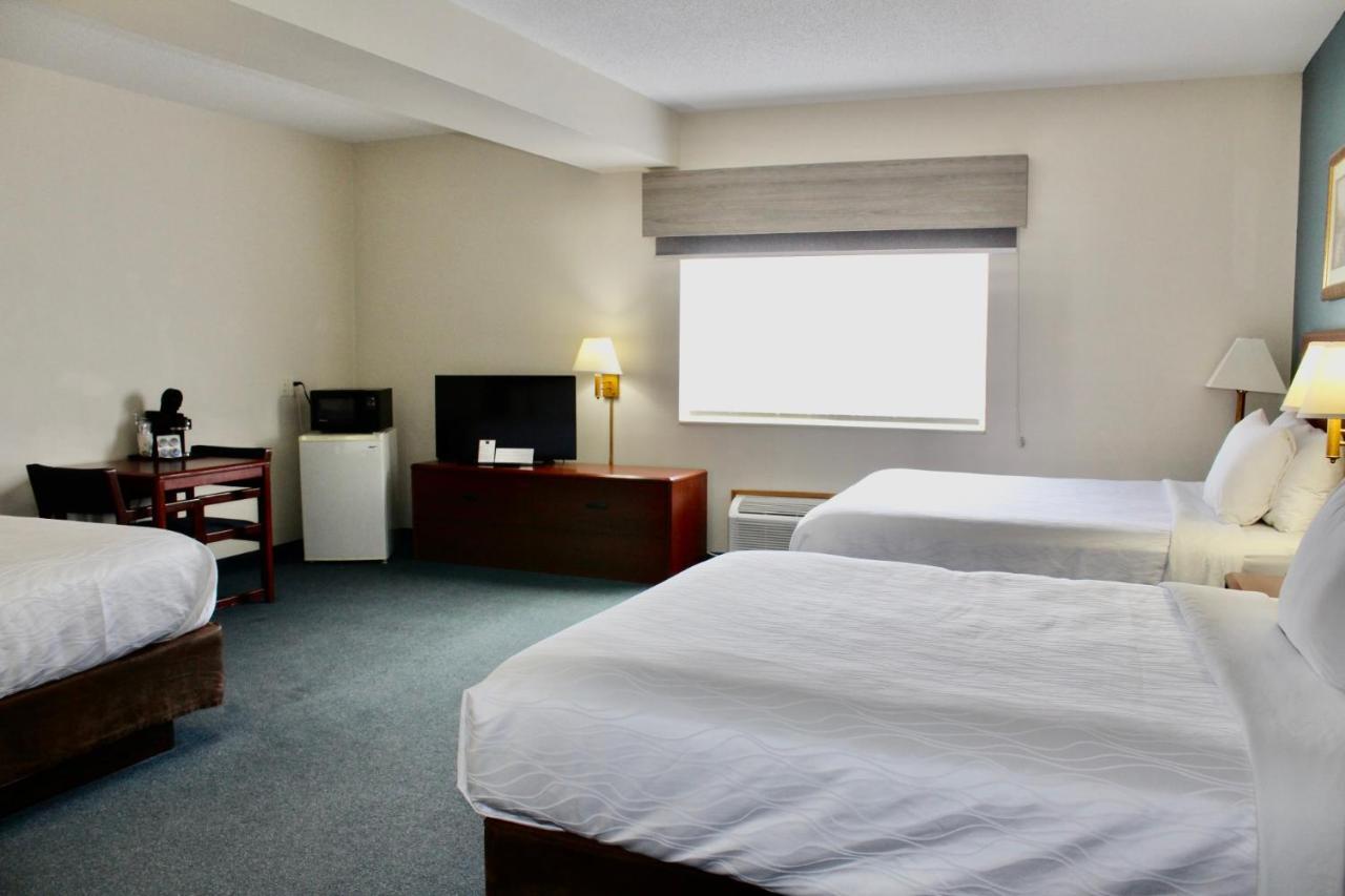 Reston Inn & Suites Spencer Экстерьер фото